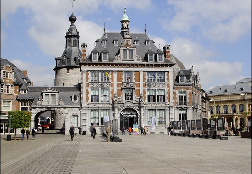 Namur, Bourse de Commerce #03 (1403 visites) Namur, Bourse de Commerce #03