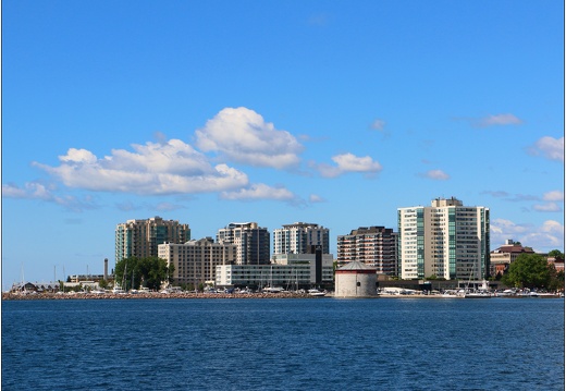 Kingston, vue depuis Collège militaire royal du Canada #02 (358 visites) Kingston, vue depuis Collège militaire royal du Canada #02