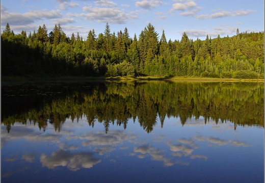 Saint Maurice, lac Tousignant #68 (2093 visites) Lac Tousignant. Saint Maurice, lac Tousignant #68