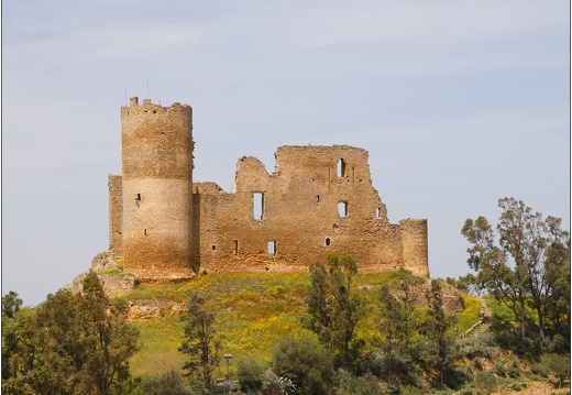Mazzarino, Il Castello #01 (1282 visites) Mazzarino, Il Castello #01