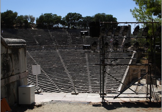 Epidaure, théâtre antique #02 (761 visites) Epidaure, théâtre antique #02