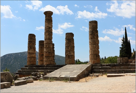 Delphes, temple d'Apollon #03 (947 visites) Delphes, temple d'Apollon #03
