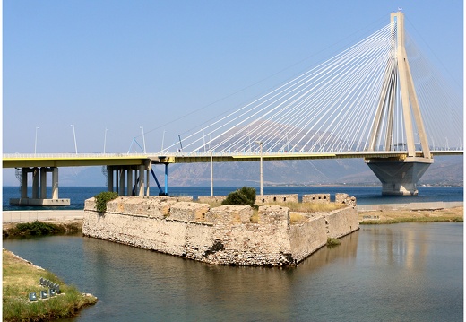 Forteresse de Rio et pont du Péloponnèse #01 (8 visites) Forteresse de Rio et pont du Péloponnèse #01