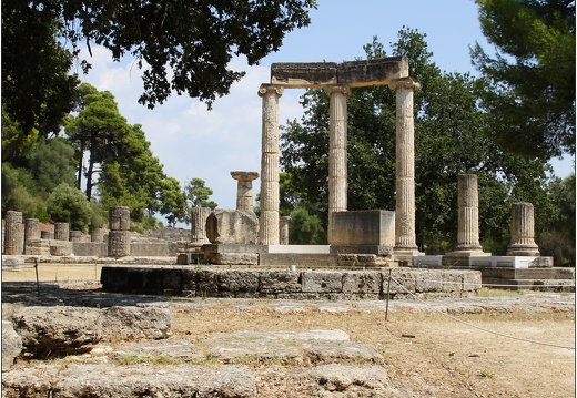 Olympie, Pélopion #03 (1324 visites) Olympie, Pélopion #03