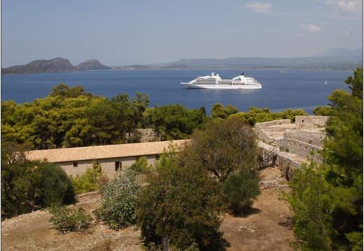 Pylos, l'île de Sfakteria vue de Neo Kastro #12 (1077 visites) Pylos, l'île de Sfakteria vue de Neo Kastro #12