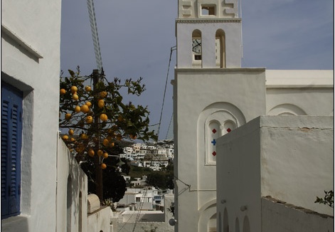 Apollonia, cathédrale #03 (9614 visites) Ruelles d'Apolonia. Apollonia, cathédrale #03