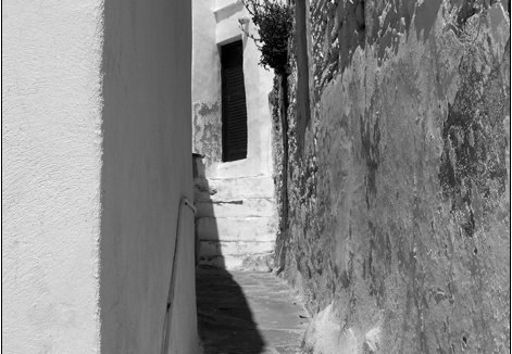 Apollonia, ruelles #24 (2578 visites, score 4.51) Apollonia, ruelles #24