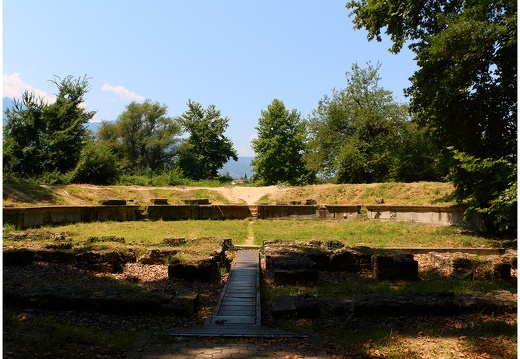 Dion, théâtre Roman #01 (90 visites) Dion, théâtre Roman #01