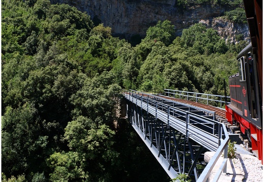 Petit train du Pélion, pont de Chirico #02 (202 visites) Petit train du Pélion, pont de Chirico #02