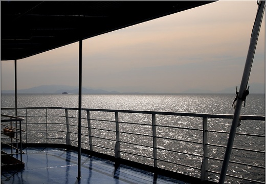 Sur le ferry #08 (2634 visites) Sur le ferry #08