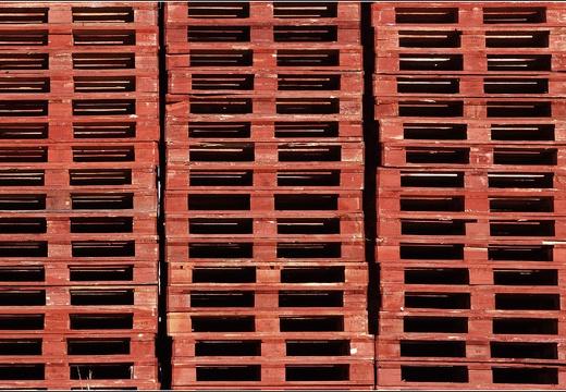 Red wall (1926 visites) Red wall
