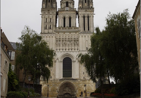 Cathédrale Saint-Maurice #01 (2669 visites) Cathédrale Saint-Maurice #01