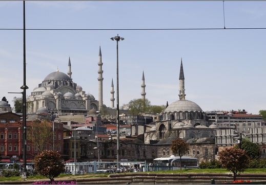 Sultanahmet, mosquées (Rüsten Pasa, Suleymaniye). #02 (1141 visites) Mosquée de Rüsten Pasa et de Suleymaniye (Soliman le Magnifique). Sultanahmet, mosquées (Rüsten Pasa, Suleymaniye). #02