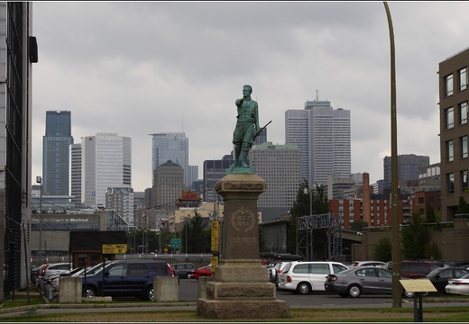 Vieux Montréal, Jean-Olivier Chénier #01 (5148 visites) Dans un parc adjacent à la rue Saint-Denis. Vieux Montréal, Jean-Olivier Chénier #01